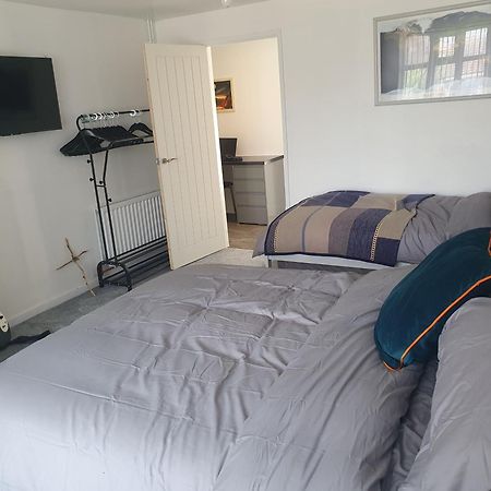 Modern Comfortable Quiet Self Contained Apartments Brackley  Exterior foto